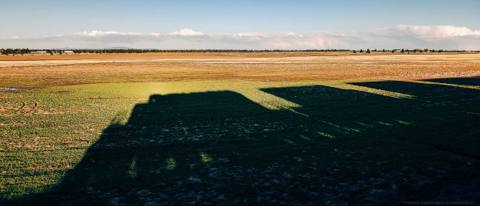 WER SD40-2 shadows near Medical Lake